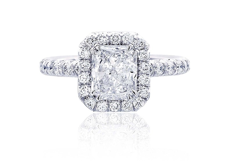 What Are Pave Diamonds? All Types of Pave Diamond Settings Explained